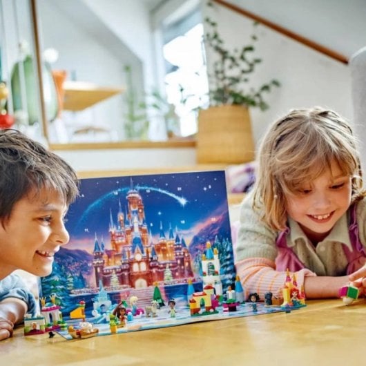 Calendrier de l'Avent LEGO Disney 43253 Microfigures Elsa Tiana Ariel Vaiana Mirabelle et surprises exclusives