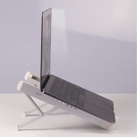 Laptop-Ständer Lindy 20916 Klappbar Verstellbar Aluminium ABS Silikon 15,6" Laptop-Ständer Lindy 20916 Klappbar Verstellbar Aluminium ABS Silikon 15,6"