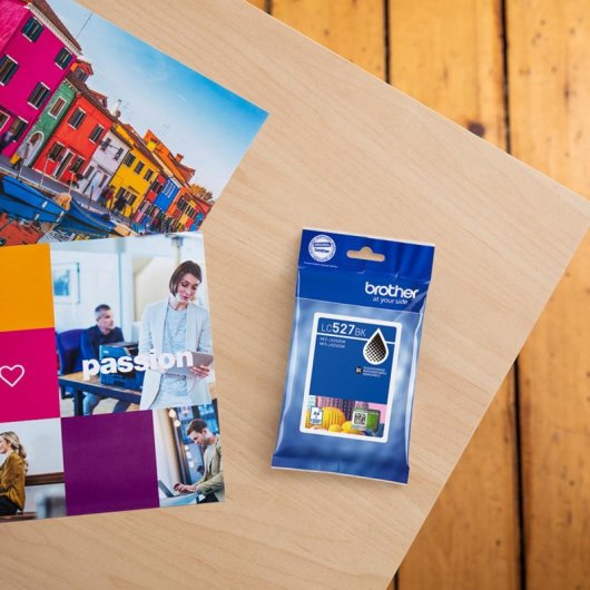 Cartuccia Brother LC527BK Nero 1300 pagine Tinta a pigmenti Pack singolo
