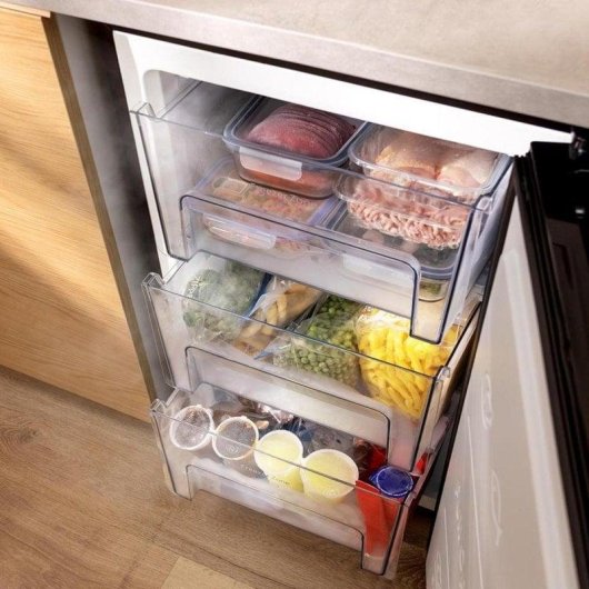 Congelatore verticale Cecotec Bolero CoolMarket TF 97 Black 97L porta reversibile classe E nero