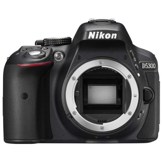 Nikon D5300 Solo Cuerpo Versión Asiática