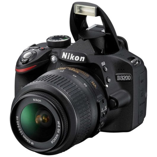 Nikon D3200 Cámara Réflex Digital 24.2MP + 18-55 VR II Versión Asiática