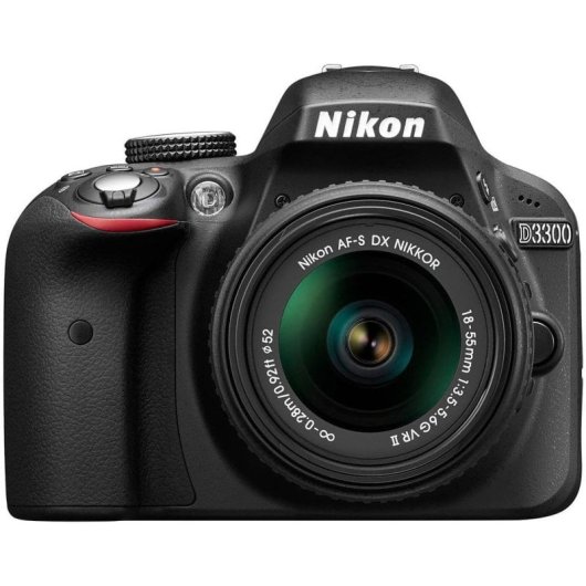 Nikon D3300 24.2MP + Objetivo AF-S DX NIKKOR 18-55mm f/3.5-5.6G VR II Versión Asiática