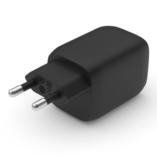 Belkin BoostCharge Pro Universal Negro Corriente alterna Interior