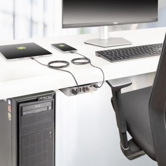 Hub USB-C StarTech 10Gbps 7 Ports USB-A et USB-C Aluminium