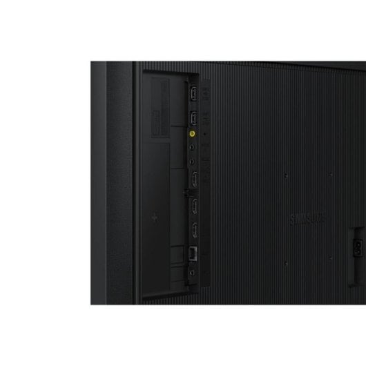 Pantalla señalización digital Samsung QM32C 32" IPS Full HD 400 nits WiFi SoC Tizen 24/7