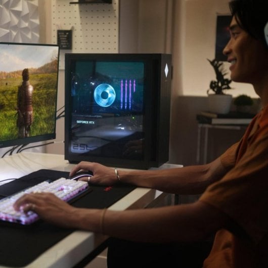 PC Gaming HP OMEN 25L i5-13400F 16GB 512GB RTX 3060 Ti FreeDOS PC Gaming HP OMEN 25L i5-13400F 16GB 512GB RTX 3060 Ti FreeDOS