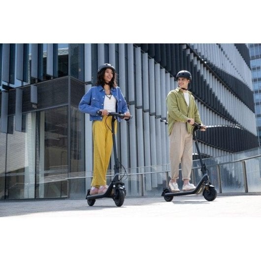 Trottinette électrique Segway Ninebot E2 II 250W Autonomie 25km Roues 8,1'' Noir