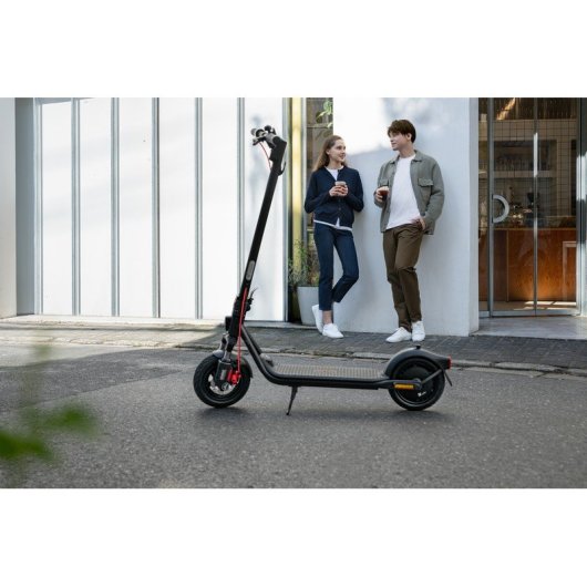 Segway Ninebot F2 E II Klassisch Schwarz 20 kmh 100 kg Bluetooth IPX5