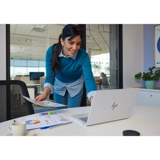 Portátil HP EliteBook X G1i 14" Windows 11 Pro 512GB SSD Wolf Pro Security Edition