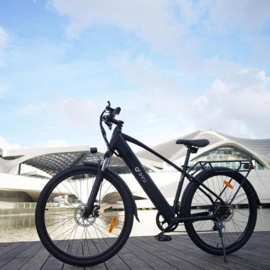 Bicicleta eléctrica DYU C5 48V 10Ah 250W suspensión hidráulica frenos doble disco negro