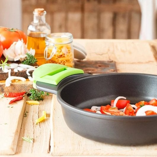 Casserole BRA Prior Alumínio Fundido Revestimento Teflon Classic 2,3L Indução