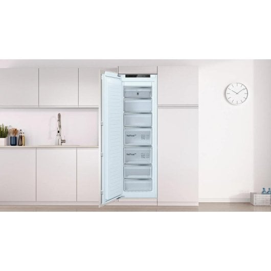 Congelador Balay 3GIE737F 212 L Branco Inverter BigBox 4 Estrelas E