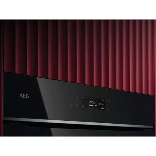 Horno eléctrico AEG Series 7000 TE7PB63ZAB 71L Negro Multitech con control táctil
