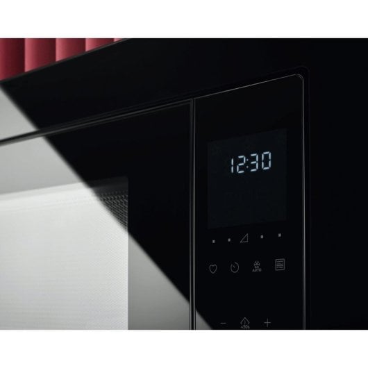 Microondas AEG TS5GM25EB 25L 900W con Grill Integrado Pantalla LED Touch Negro