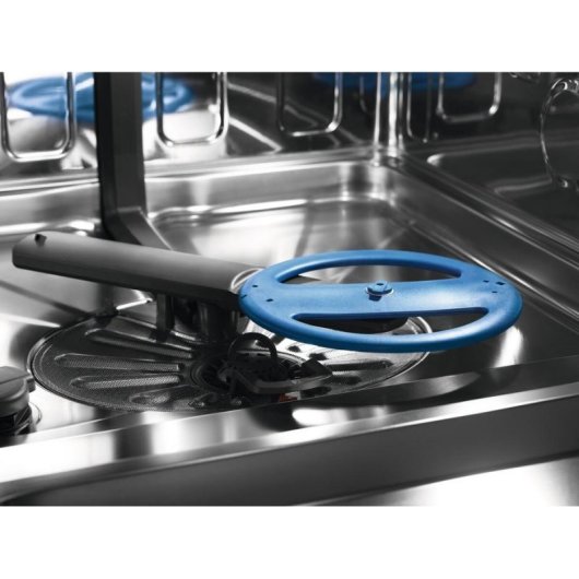 Lavavajillas Electrolux ESS47400SW 13 cubiertos C brazo aspersor doble rotación
