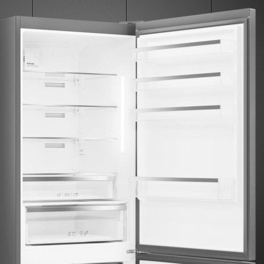 Frigorífico Smeg Combinado No Frost 192cm 481L E Inox LED Display Inverter Porta Reversível