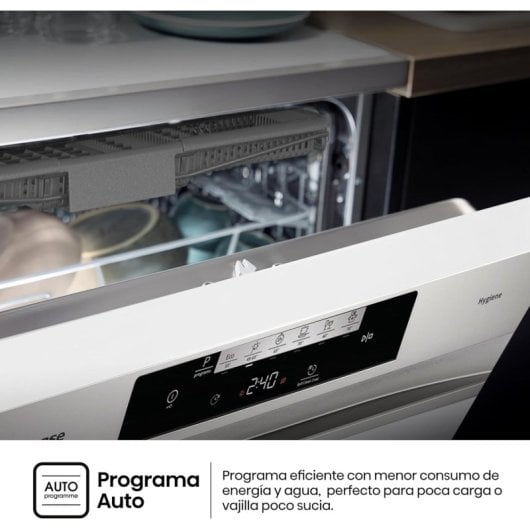 Lavavajillas Hisense HS643C90W 16 servicios Clase C Secado Extra Control Táctil Blanco