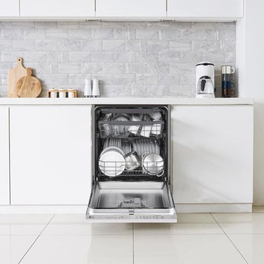 Máquina de lavar loiça de encastrar em aço inoxidável LG DB243TX QuadWash EasyRack Wi-Fi 14L