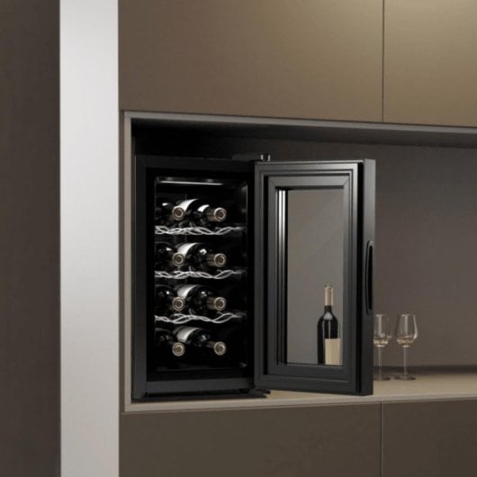 Vinoteca Cecotec GrandSommelier 830 CoolCrystal 8 botellas Termoeléctrica Silenciosa Táctil