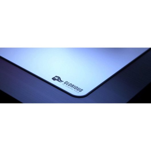 Glorious Gaming GW-HXL Tapete de Rato 460x410mm Lavável com Base Antiderrapante Branco