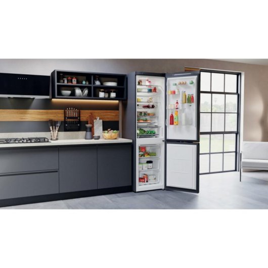Nevera Hotpoint HAFC-9-TT-43-SKO-3 367L NoFrost Negro Active Fresh Multitemperatura