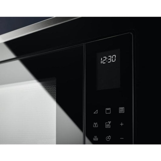 Micro-ondas Electrolux LMS4253TMK 900W com Grill 1000W Painel Touch LED Preto