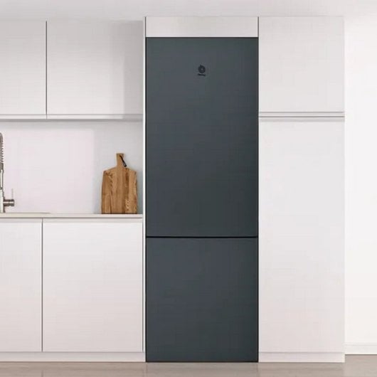 Frigorífico Balay 3KFD763GI Combi No Frost 203cm 368L D Negro SuperCool y Congelación rápida