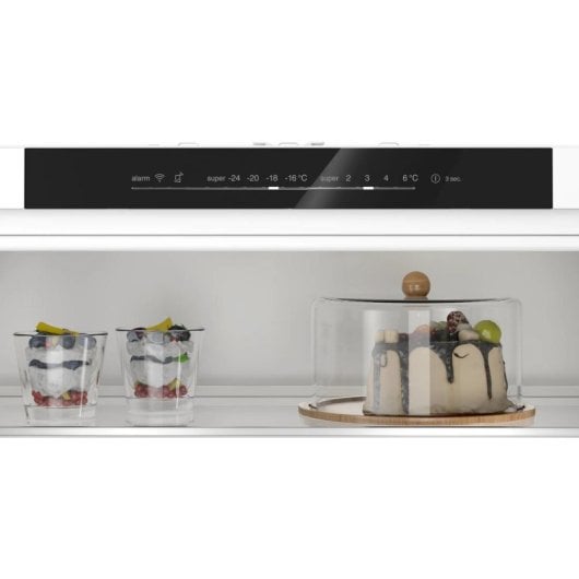 Frigorífico Combinado Balay 3KIE901F Integrável 193cm 383L E Branco Luz LED, Home Connect, Anti-gelo