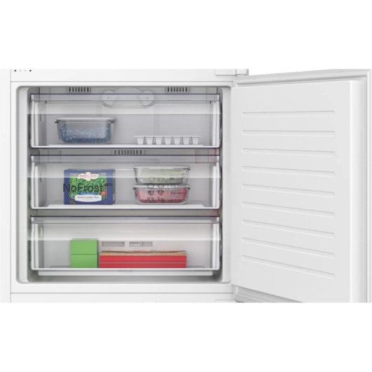 Frigorífico Combinado Balay 3KIE901F Integrável 193cm 383L E Branco Luz LED, Home Connect, Anti-gelo