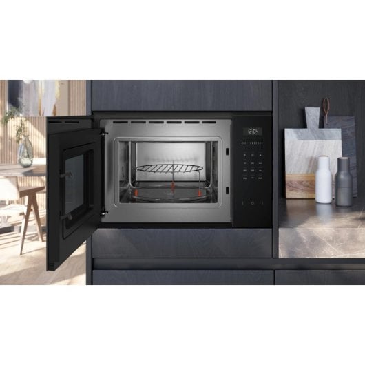 Microondas Siemens iQ500 BE555LMB1F 25 Litres 900W avec Grill Écran LED
