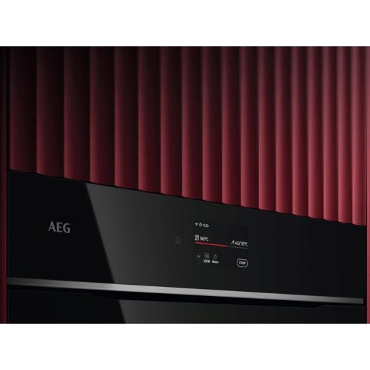 Horno elétrico AEG Series 8000 TK8NK721B 44 L Preto com controle Wi-Fi e autolimpeza Hydro