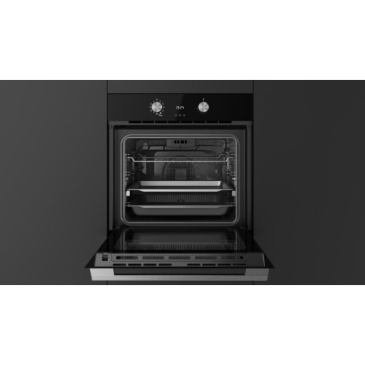 Forno elétrico Teka AirFry HLB 8406 P BK 71 litros Preto com funções autolimpeza e AirFry