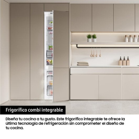 Frigorifique Samsung Combi Intégré 193.5cm 298L D Blanc