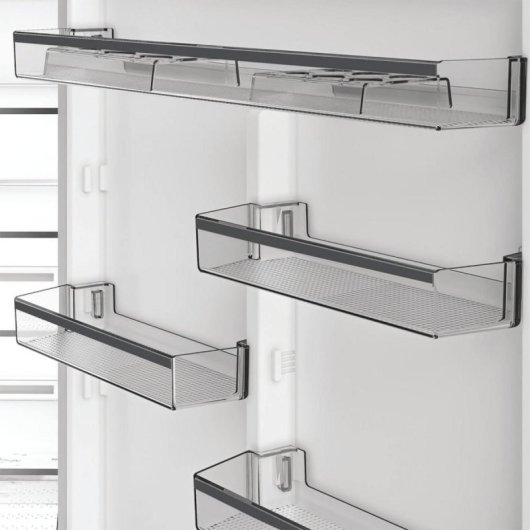 Frigorífico Whirlpool Combi 193cm 615L C Inox Zona fresca