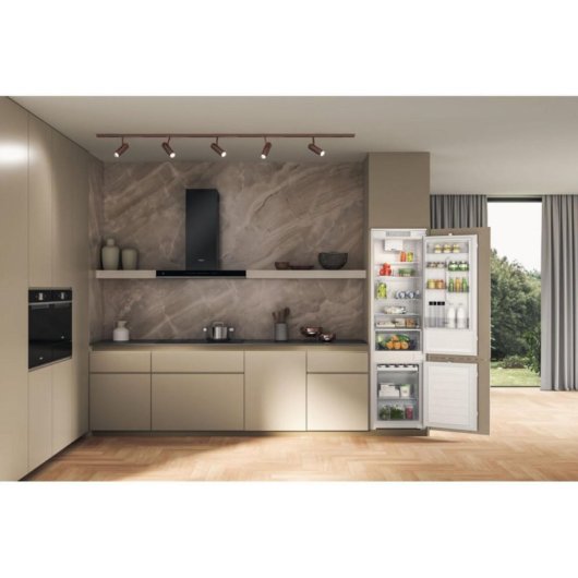 Frigorífico Whirlpool Built-in 193.5cm 300L E Bianco con Zona Fresca