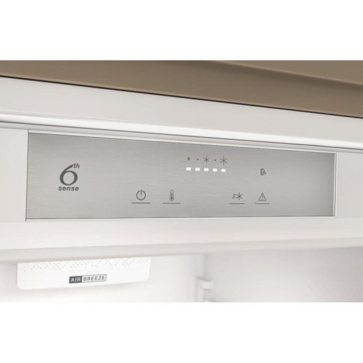 Frigorífico Whirlpool Built-in 193.5cm 300L E Bianco con Zona Fresca