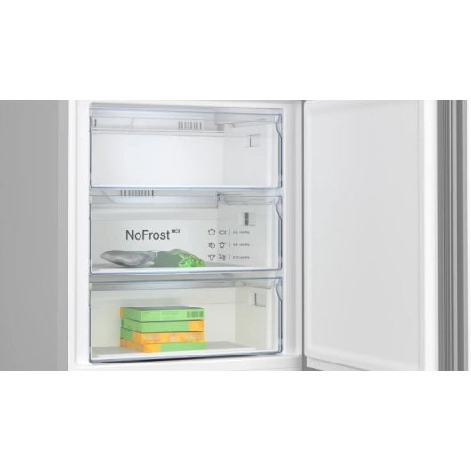 Frigorífico Combinado Balay 3KFC879BI 203cm 440L C Branco Suporte para Garrafas Cromado LED Anti-gelo