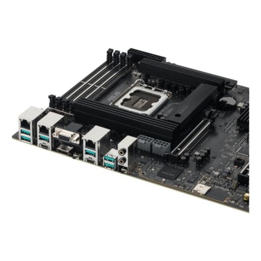 Scheda Madre ASUS Intel LGA 1851 ATX PRO WS W880-ACE SE DDR5 256GB RAID 5.0 Gen PCIe