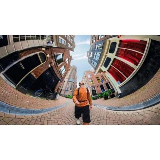 Caméra Digitale GoPro MAX 360 18 MP Ultra Grand Angle Capteur Avancé 6K Stabilisation WiFi GPS