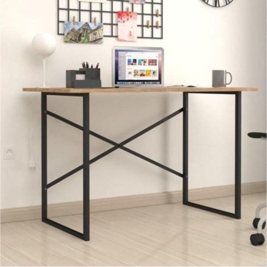 Escritorio Orce diseño compacto en MDF y metal con estructura X y amplia superficie