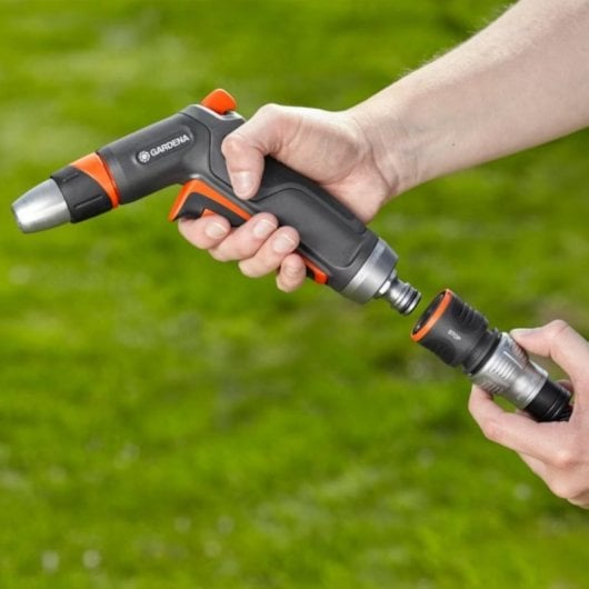 Gardena 18306-32 Pistole 2 Sprühmuster Schwarz Grau Orange mit Wasserstop