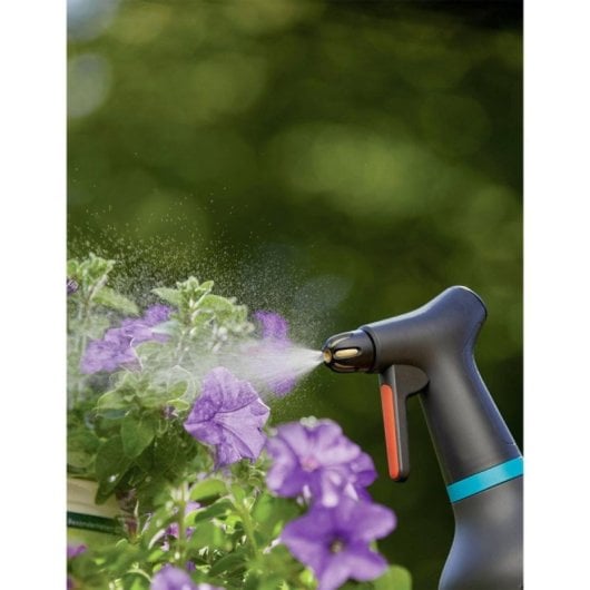 Pulverizador Gardena 0.75L Negro Boquilla Ajustable Latón 360° Ergonómico Interior/Exterior