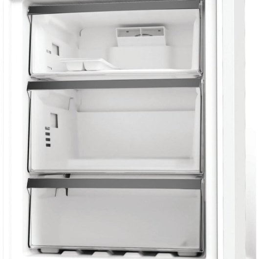 Frigorífico Whirlpool Combi No Frost 203cm 355L A Inox Compartimento zona fresca