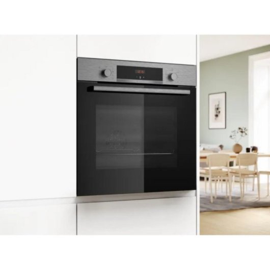 Forno elétrico Bosch HRG572ES3 71L preto com pirólise, autolimpeza hidráulica e comando rotativo
