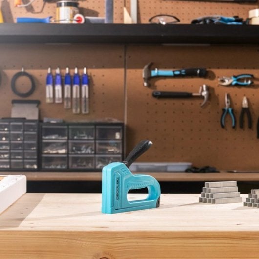 Grapadora Manual 4 en 1 con kit de 3000 grapas y quitagrapas ergonómico