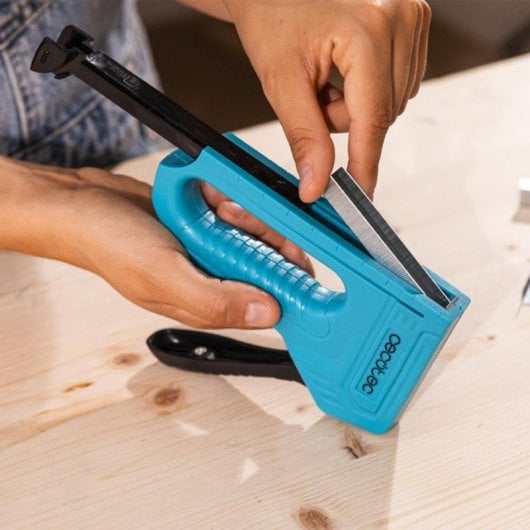 Grapadora Manual 4 en 1 con kit de 3000 grapas y quitagrapas ergonómico