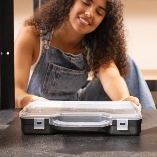 Grapadora Manual FastTacker 4in1 Regulable, Incluye 8000 Piezas y Maletín