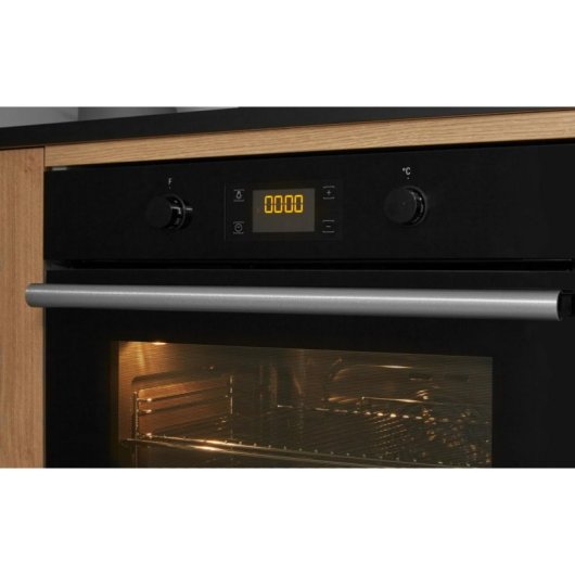 Forno elétrico Hotpoint FA-2841-JHBL/HA 71L Preto com multifluxo e autolimpeza hidrolítica
