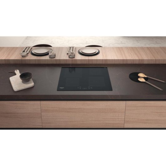 Placa de inducción Hotpoint HQ2960SNE 7200W 58cm control táctil 4 zonas integrada negra